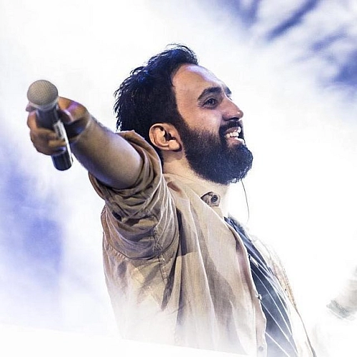 Cover artwork for Hajat by Mehdi Yarrahi